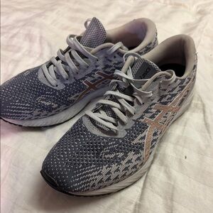 Asics Gray Knit Mesh Athletic Shoes for Running